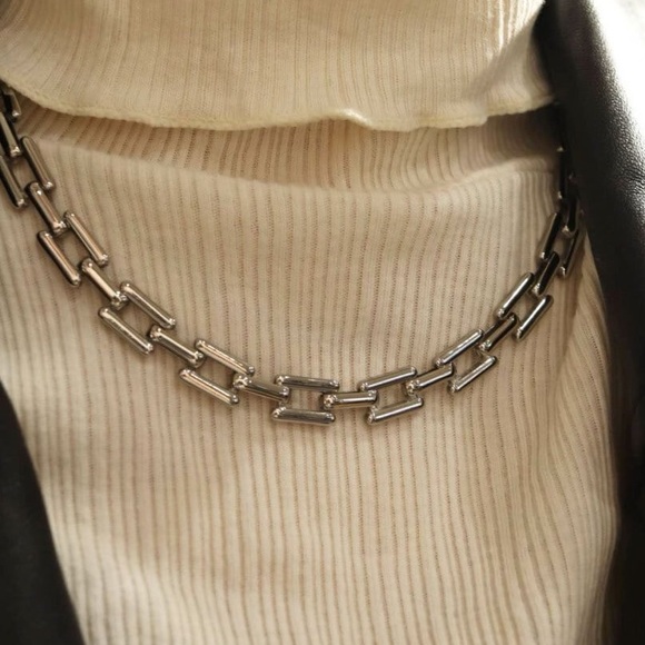 Waterproof Silver Linked Chain Necklace*Statement Necklace*Tarnish Free - Picture 5 of 6